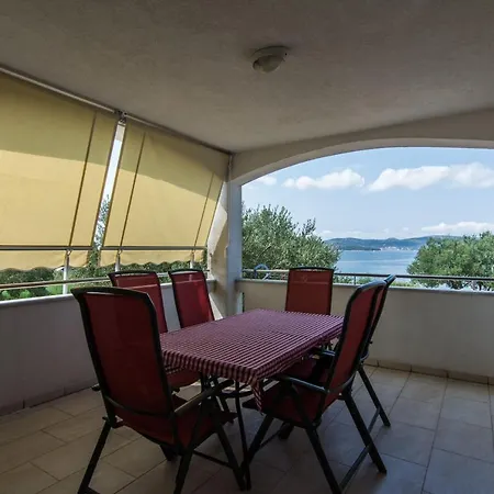 Jaspis * Biograd Na Moru